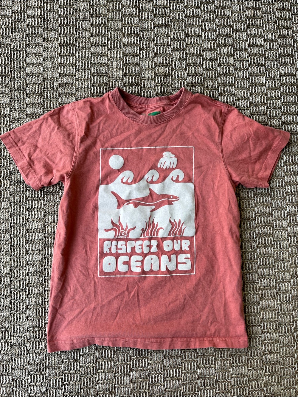 Kids Coral 'Respect Our Oceans' Graphic Tee Size M organic cotton
